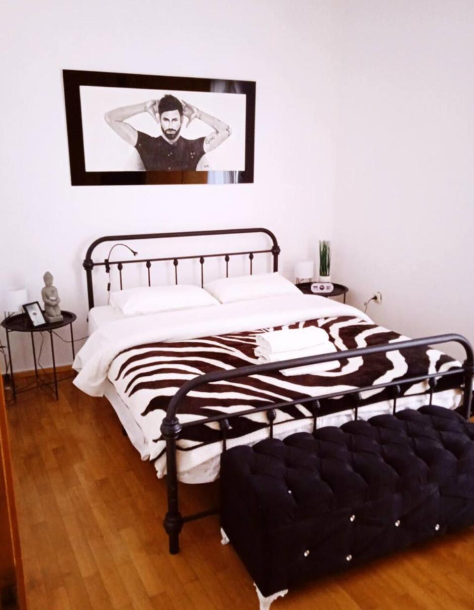 Nicko'S Room พีเรียส ภายนอก รูปภาพ