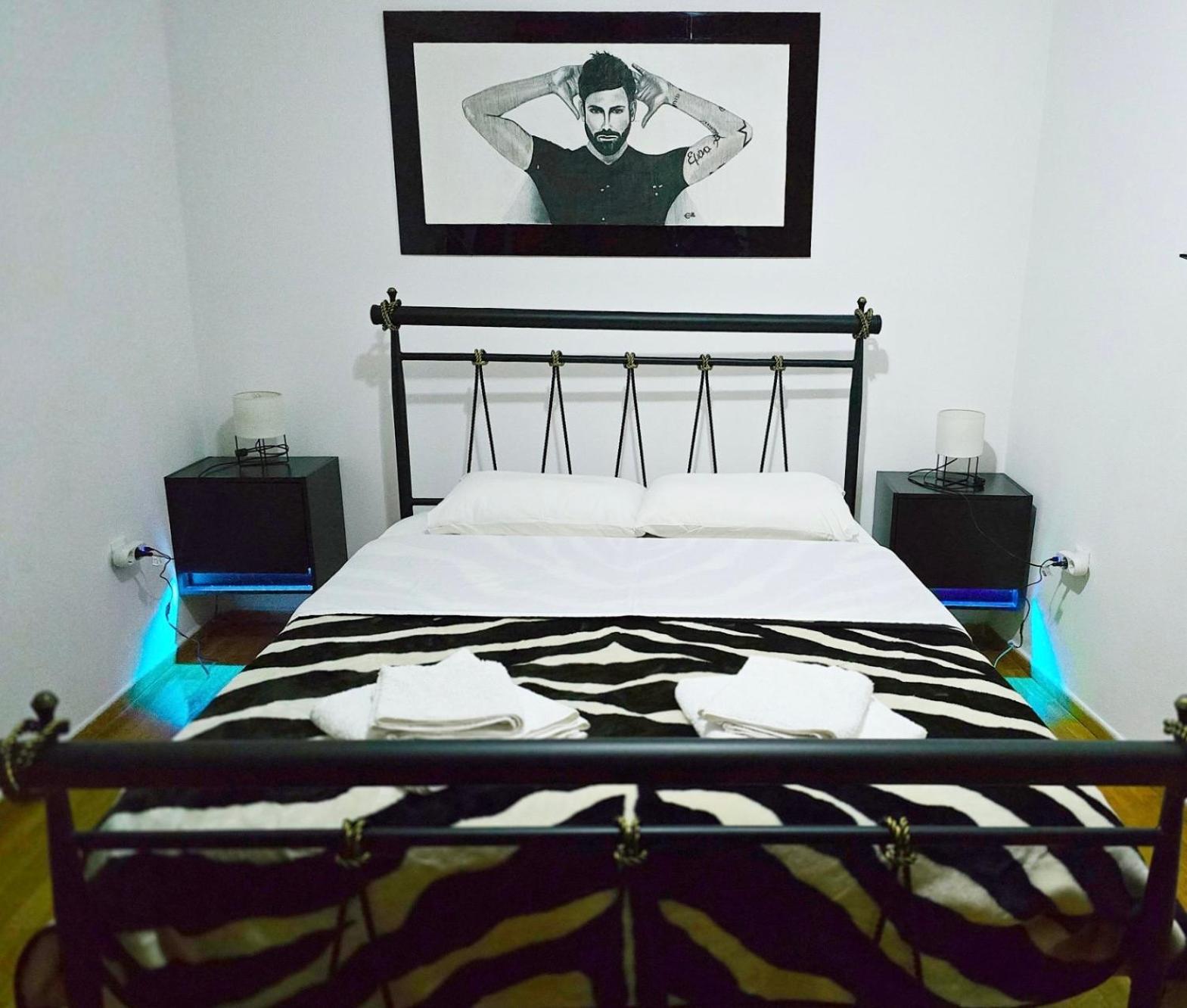 Nicko'S Room พีเรียส ภายนอก รูปภาพ